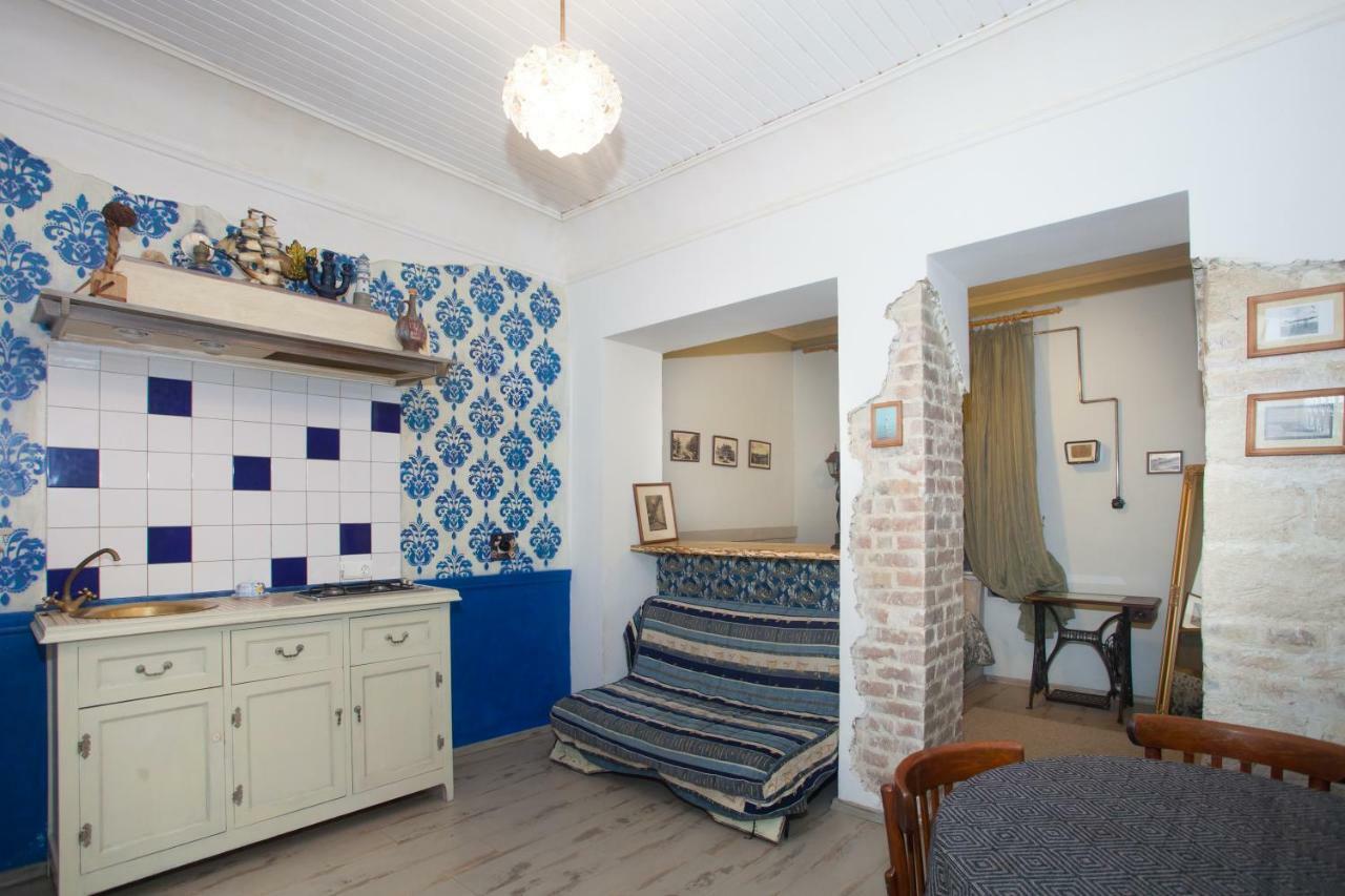 Винтажная Квартира В Центре Одессы Odessa Ngoại thất bức ảnh